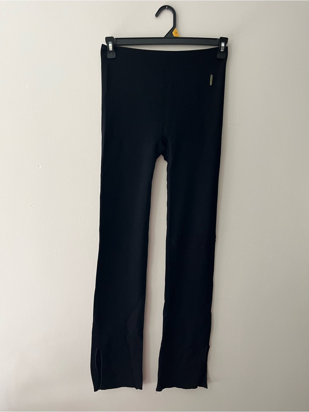 FABLETICS BUNDLE- SIZE LARGE - Picture 13 of 15